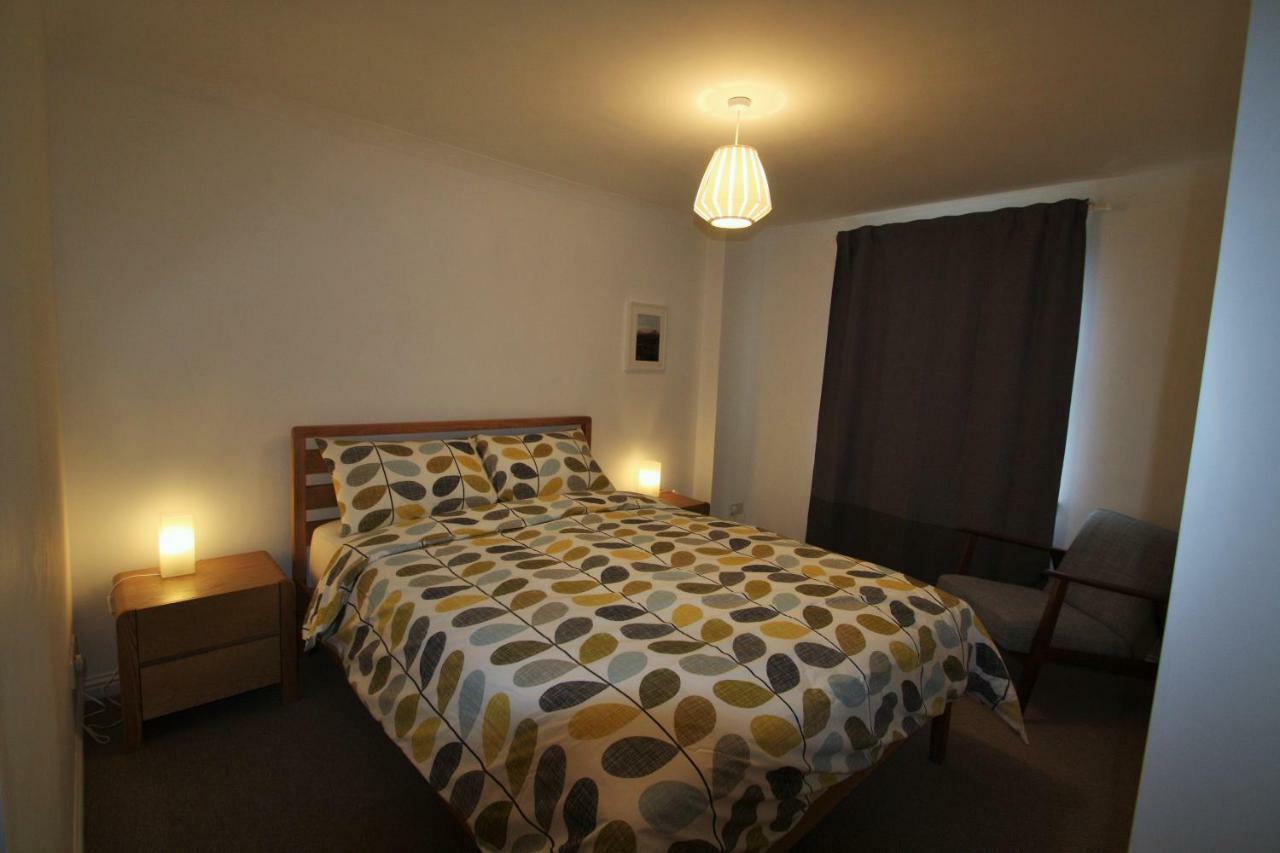إينفيرنيس Riverside Apartment المظهر الخارجي الصورة